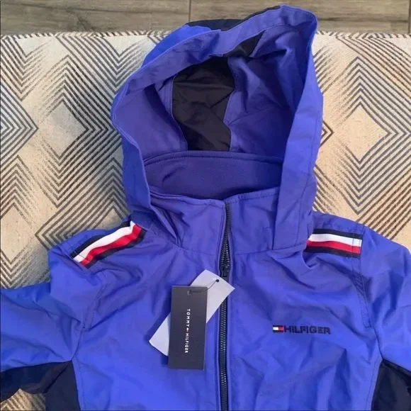 Tommy Hilfiger Raincoat - Picture 2 of 13